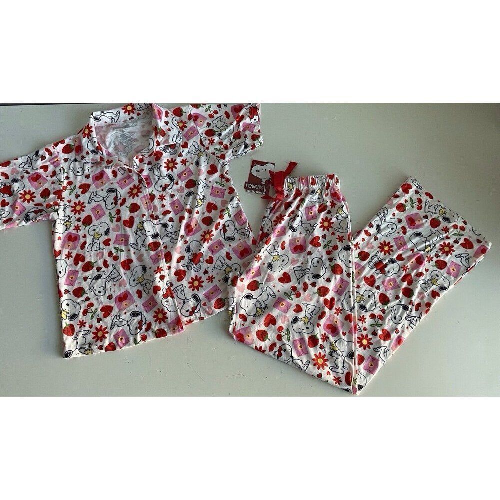 Peanuts SNOOPY Women’s Sz S Pajama PJ Set Short Sleeve Pants Valentines Red NEW
